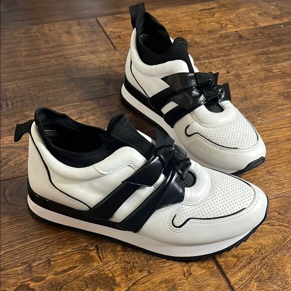 Alexandre Birman Clarita Jogger low-top sneakers, size 37 EU/7 US - Picture 1 of 12